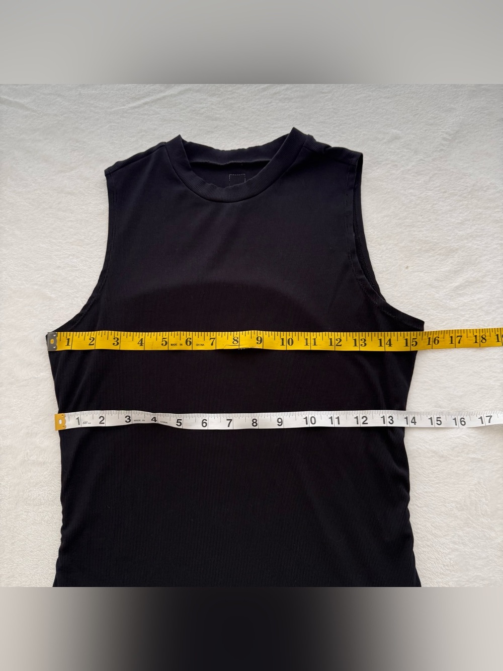 Vuori Pose Sanda Midi Dress Medium in Black - Picture 7 of 8